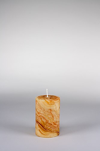 Stumpenkerze, 12,5 x 8 cm, 100% Bienenwachs, handgeknetet